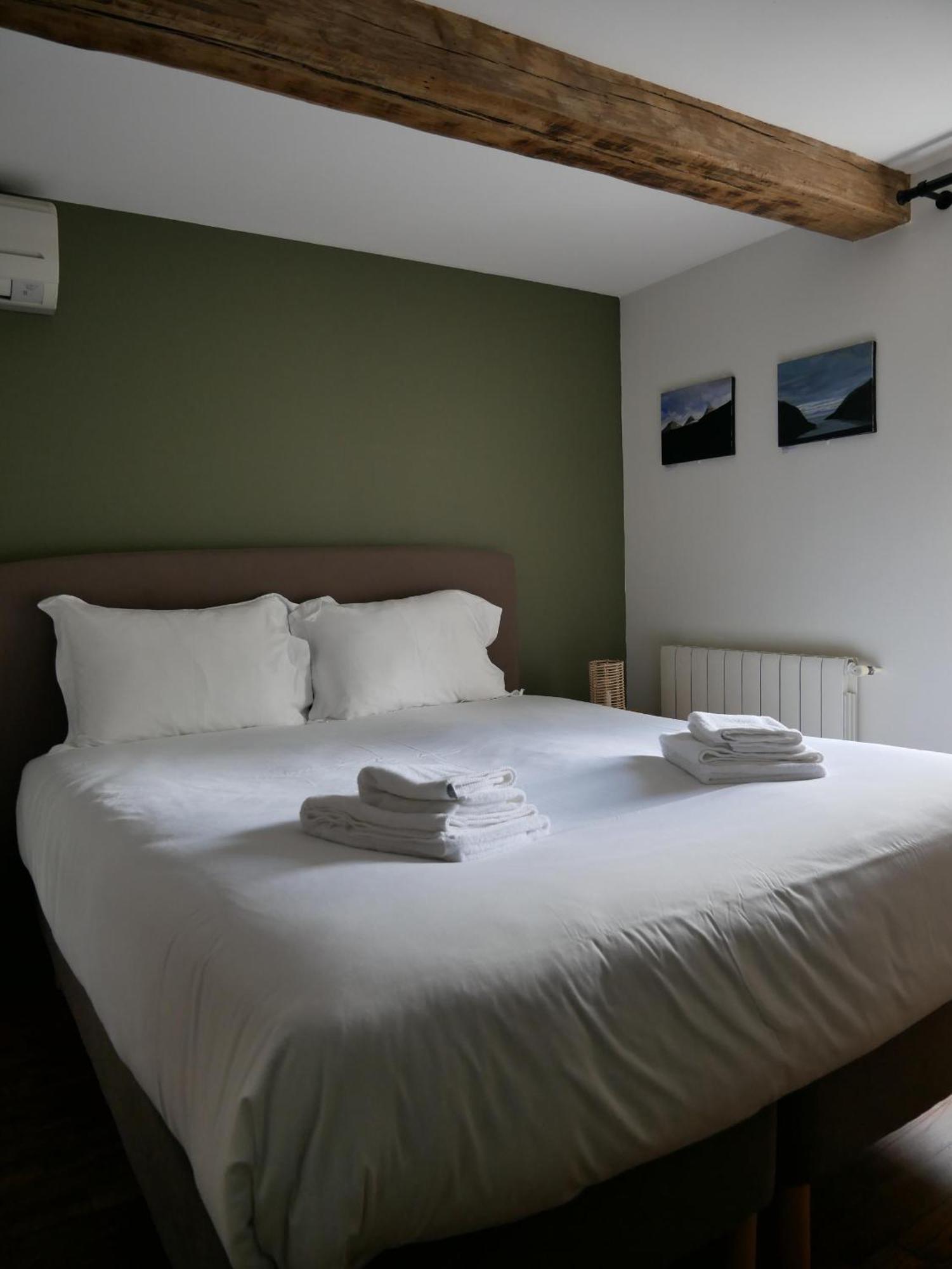 Auberge Trabenia Ascain Rum bild